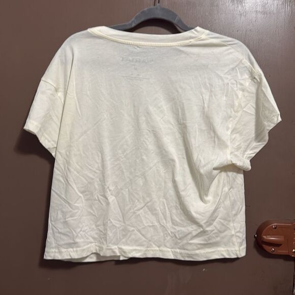 Ariat Cream Boxy Crop Top Size M Material. New - Picture 5 of 6